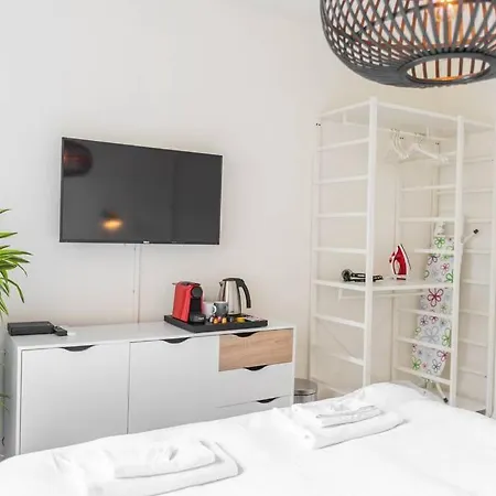 Elegant Stylish Studio / Close 2 City Center Апартаменты Амстердам